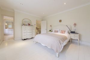 Photo 9- click for photo gallery